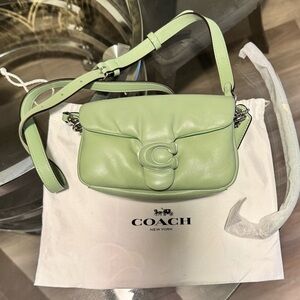 Coach Pillow Tabby 18 Pistachio Green